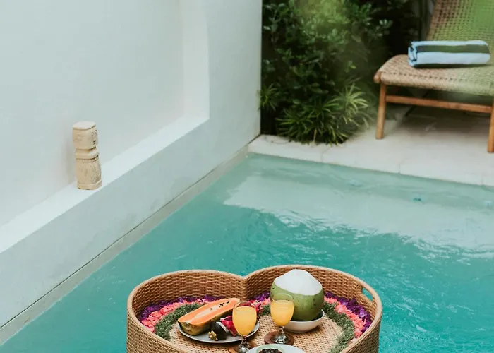 Cozy In Pererenan - Skylight Bath & Walk To Villa *