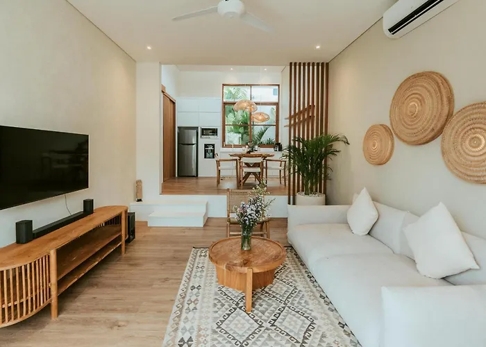 Cozy In Pererenan - Skylight Bath & Walk To Villa *
